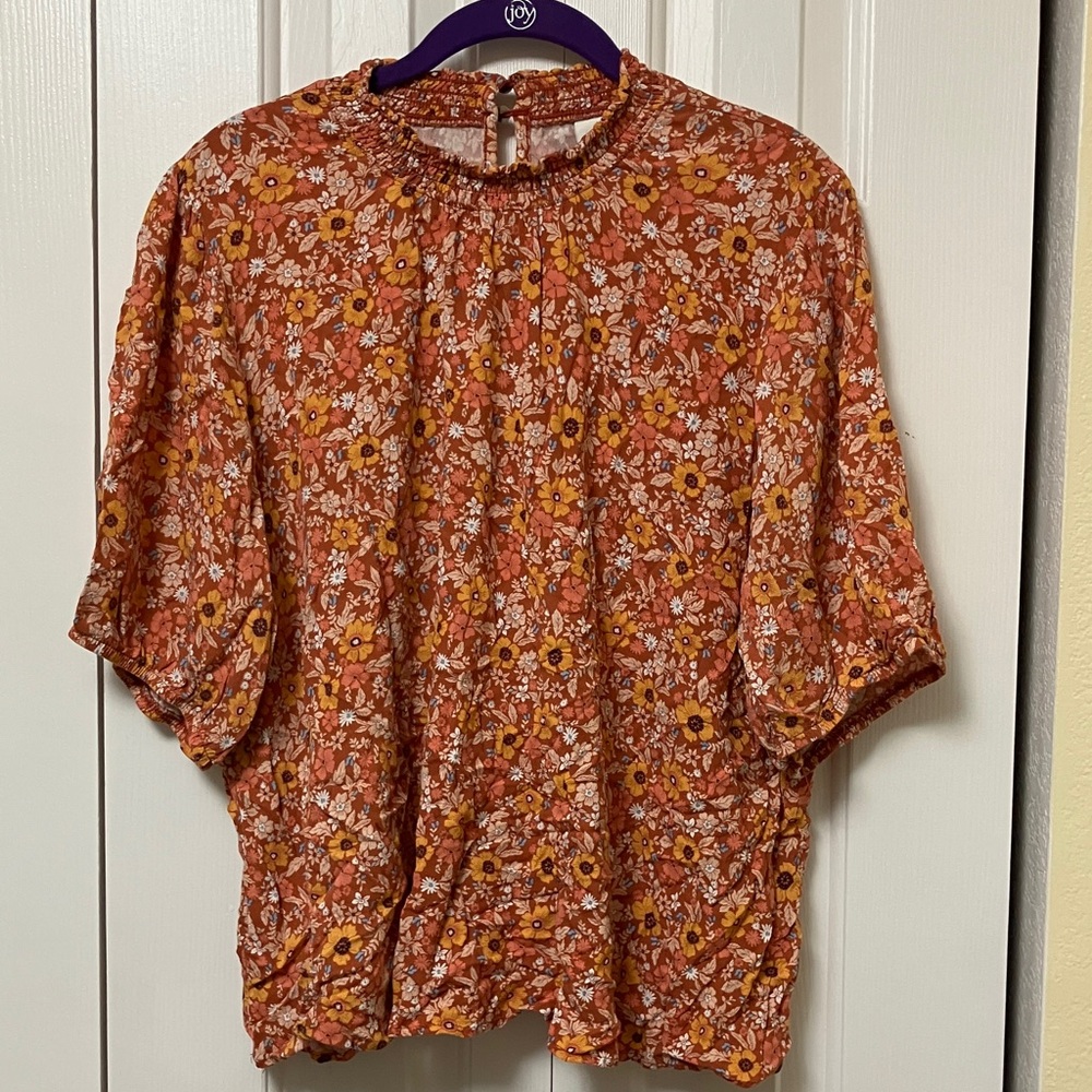 Knox Rose Floral Short Sleeve Top - Rust and Cream